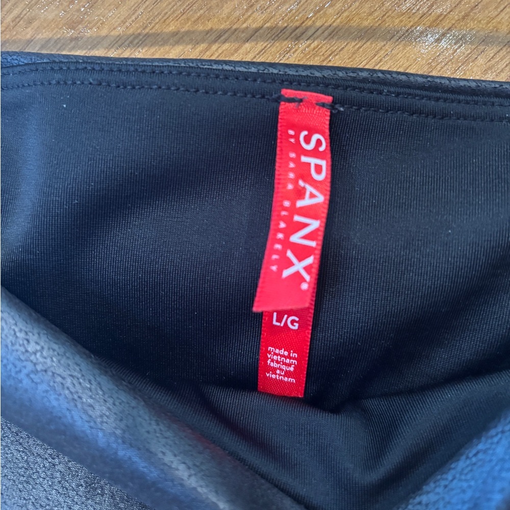 SPANX Faux Leather Black Leggings - Picture 4 of 6